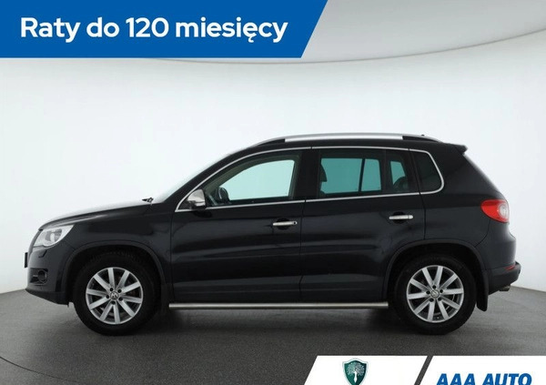Volkswagen Tiguan cena 38000 przebieg: 233289, rok produkcji 2009 z Międzylesie małe 232